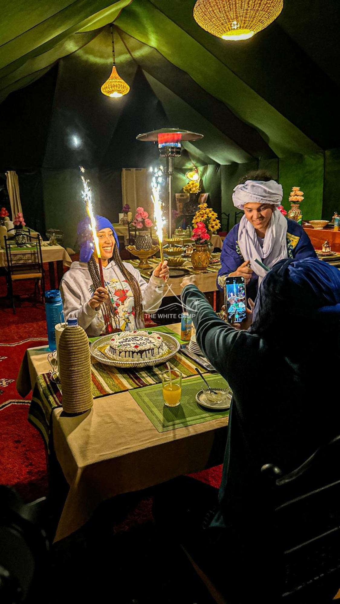 The White Camp - Your Merzouga Luxury Desert Camp & Erg Chebbi Dunes Camel Riding Exterior foto